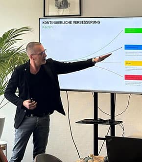 Ralf Berti erläutert die Prinzipien kontinuierlicher Verbesserung